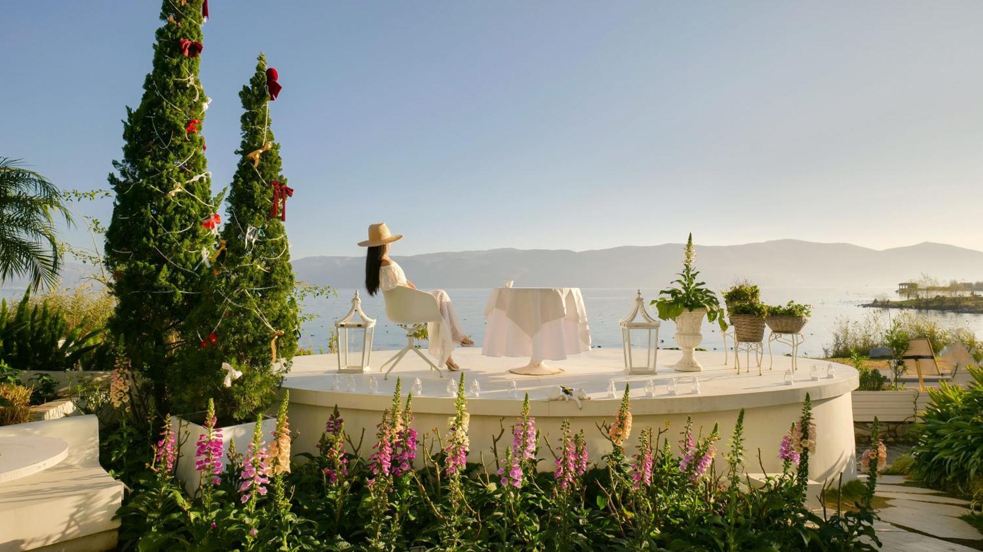 Dali Nest Secret Garden Lake View Inn Εξωτερικό φωτογραφία