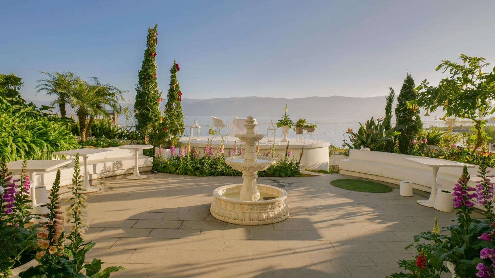 Dali Nest Secret Garden Lake View Inn Εξωτερικό φωτογραφία