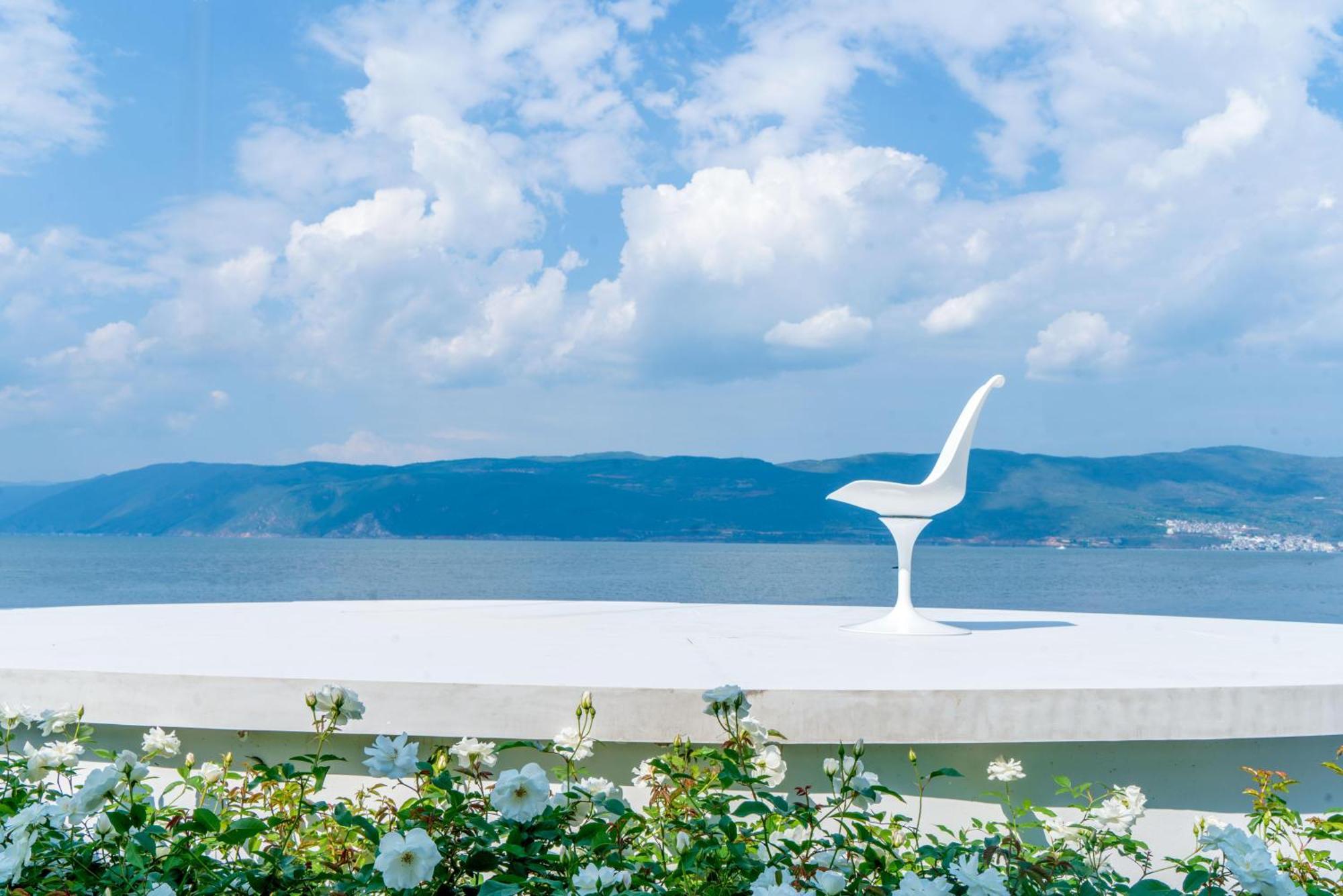 Dali Nest Secret Garden Lake View Inn Εξωτερικό φωτογραφία