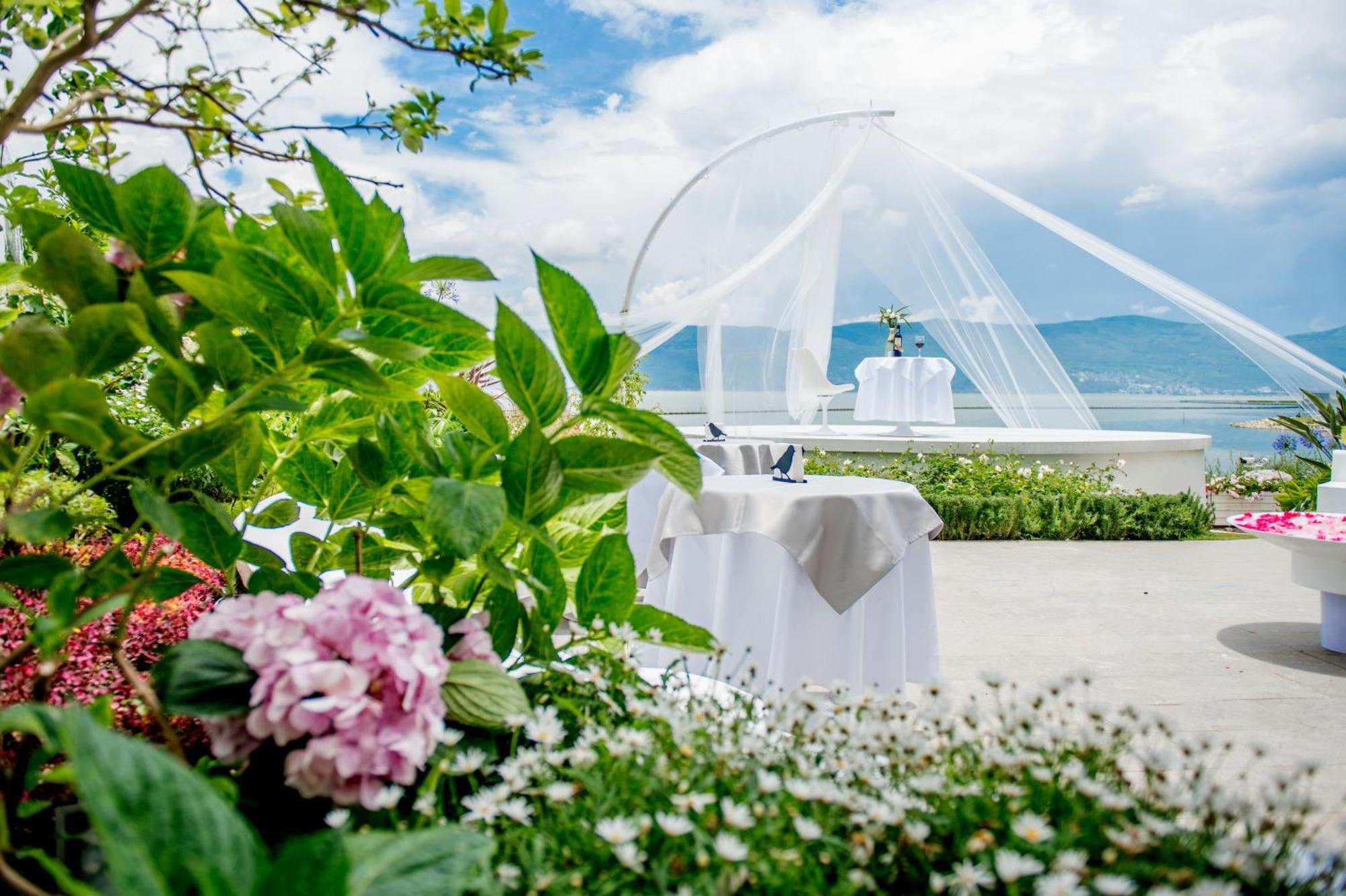 Dali Nest Secret Garden Lake View Inn Εξωτερικό φωτογραφία