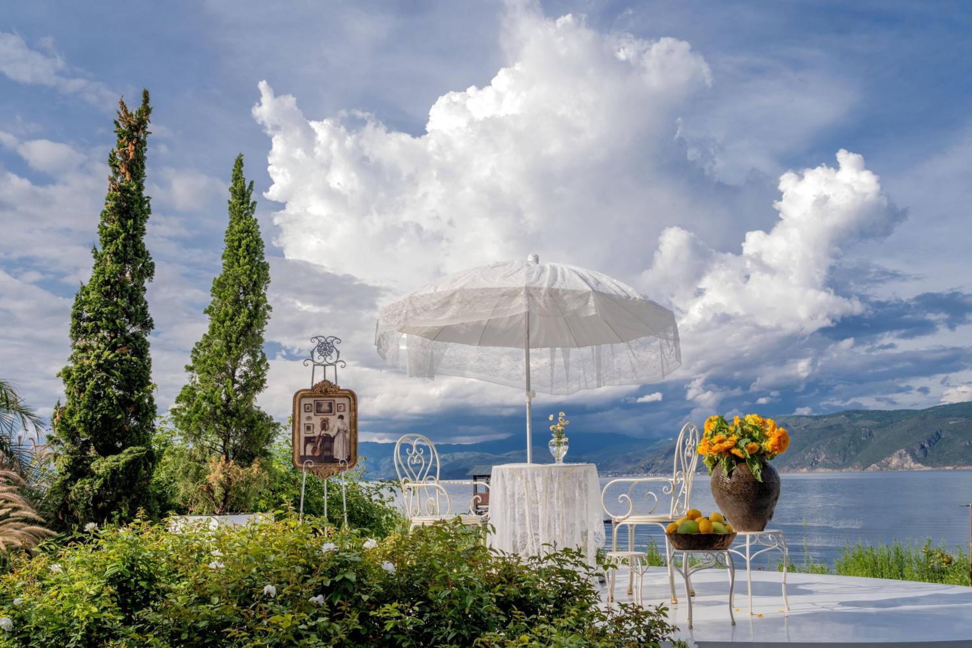 Dali Nest Secret Garden Lake View Inn Εξωτερικό φωτογραφία